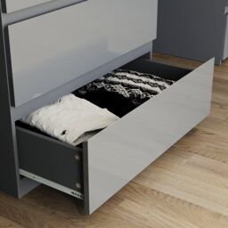 Home Discount Vida Designs Glinton 'HIGH GLOSS 4 Drawer Chest of Drawers' Storage Bedroom Furniture in Grey - thumbnail 5