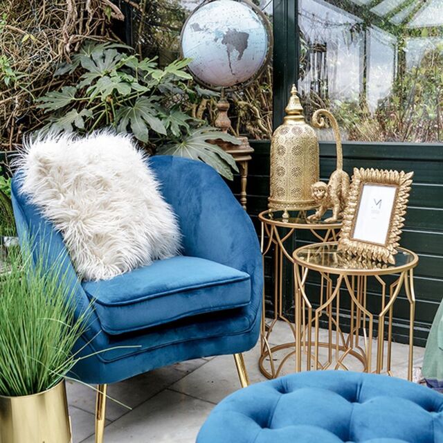 Madison & Mayfair Blue Brooklyn Velvet Chair with Padded Cushion & Gold Legs - image 1