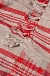 Homescapes Tartan Check Sofa & Bed Throw in Red - Size: 150 cm x 200 cm - thumbnail 5