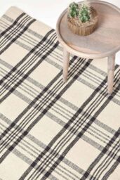Homescapes Logan Tartan Check Non-Slip 100% Wool Hall Runner, 66 x 200 cm in Natural White - Size: 66 cm x 200 cm - thumbnail 1