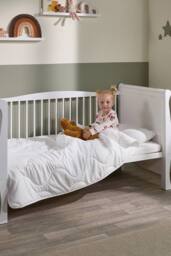 Slumberdown Little Slumbers Anti Allergy 4 Tog Cot Bed Duvet in White - thumbnail 9