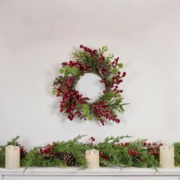 Shatchi Natural Looking Artificial Green Leaves & Berries Wreath Front Door Hanging Christmas Decorations Garland