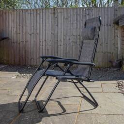 Samuel Alexander Set of 2 Multi Position Zero Gravity Relaxer Chair Sun Lounger in Mixed Grey - thumbnail 3