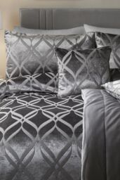 Soiree 'Belfort' Woven Geo Velvet Duvet Cover Set in Dark Grey - Size: Super King - thumbnail 2
