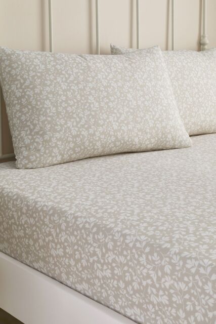 Dreams & Drapes 'Tess' Easy Care Ditsy Floral Leaf Print Fitted Sheet in Natural - Size: Super King Fitted - image 1