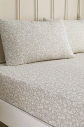 Dreams & Drapes 'Tess' Easy Care Ditsy Floral Leaf Print Fitted Sheet in Natural - Size: Super King Fitted - thumbnail 1