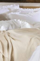 CHRISTY Double Layered Relaxed Cotton Ruffle Design Duvet Cover Set in White - thumbnail 2