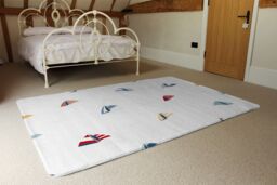 Benjamin Tate Design Striped Sailboats Rug in Natural - Size: Large - thumbnail 3
