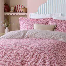 Wylder Brianna Floral 100% Cotton Duvet Cover Set in Red - Size: Double - thumbnail 3