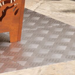 Berkfield Home Aluminium Checker Plates 4 pcs Anti-Slip 50x50 cm - Size: Medium - thumbnail 2