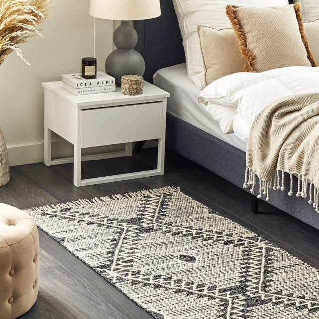 Wyld and Coco Handwoven Cotton-Wool Geometric Rug 80 x 150 cm Off-White Black - Size: 80 cm x 150 cm - image 1