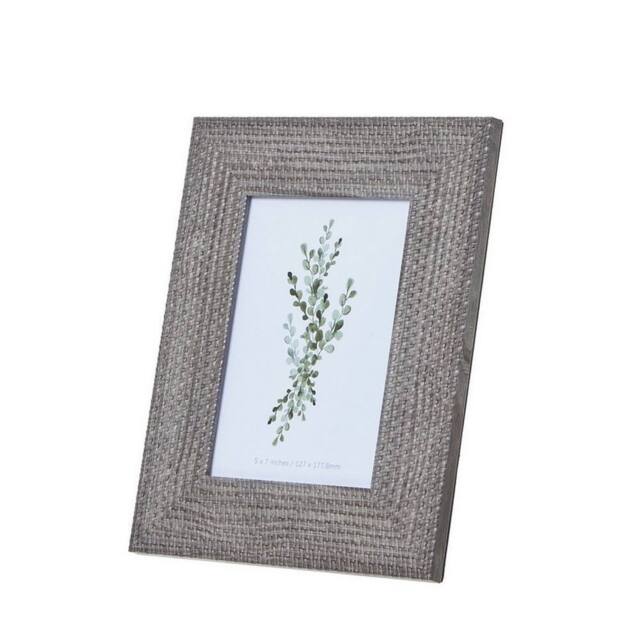 Lemon Pavilion Furniture and Decor Woven Photo Frame 5 x 7 - Wood - L1 x W21 x H26 cm - Grey - image 1