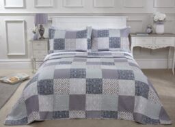 New Edge Blinds Worcester Bedspread in Blue - Size: King - thumbnail 1