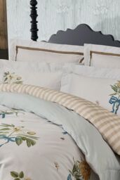 Sanderson 'Cupids Beau' Cotton Sateen Duvet Cover Set in White - Size: King - thumbnail 5