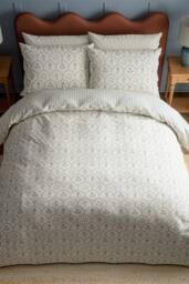Sanderson 'Summer Scallop' Cotton Duvet Cover Set in Indigo - Size: Double - thumbnail 4