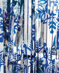 Netagon Shimmer Tinsel Curtain Christmas Snow Design 3M x 1M Blue - thumbnail 8