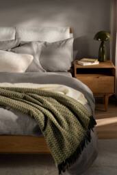 Soak&Sleep Mocha Brown French Linen 40cm Fitted Sheet - Size: Double - thumbnail 3