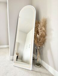Downton Interiors Stunning White Arched Metal Frame LED Wall or Floor Standing Dressing Mirror 145cm x 45cm - Soho Collection - Size: XL - thumbnail 1