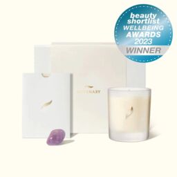 Novenary Aum Candle Giftset 220g in White - thumbnail 2