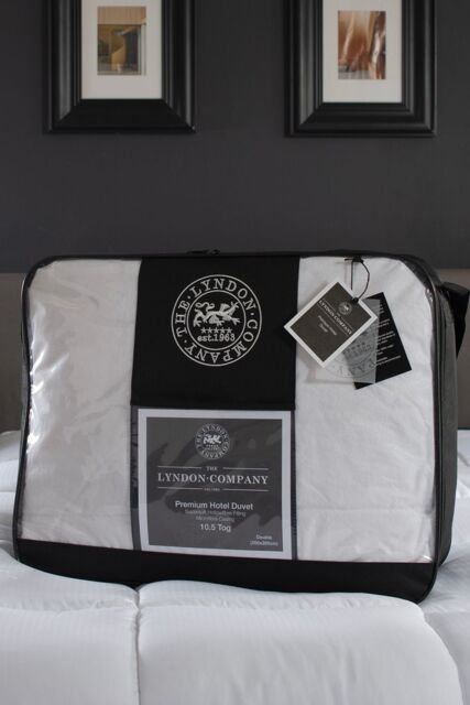 The Lyndon Company Hotel Premium Soft Touch 10.5 Tog All Year Round Duvet in White - Size: Single - image 1
