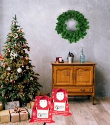 Shatchi Red Felt Christmas Sack Do Not Open Fun, Secretive Holiday Gift Bag - thumbnail 3