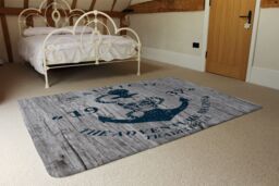 Benjamin Tate Design Anchor Print On Wood Rug in Natural - Size: Large - thumbnail 3