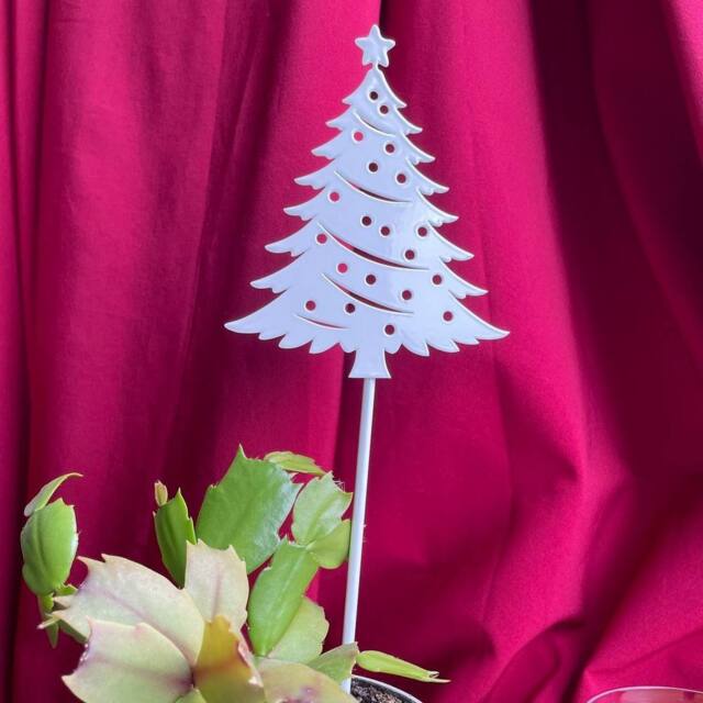 Poppyforge Christmas Tree Pot Pin Garden Art (Pack of 3) - H25 cm - White - image 1