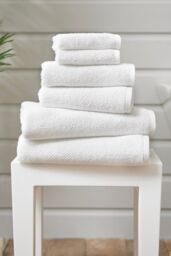 Deyongs Romeo Luxury Textured Quik Dri 100% Cotton Towels in White - Size: Bath Sheet - thumbnail 1