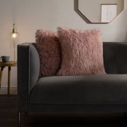 OHS Set of 4 Fluffy Shaggy Filled Cushion with Cover Square in Light Pink - Size: 45 cm x 45 cm - thumbnail 2