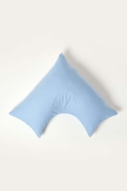 Homescapes Egyptian Cotton V Shaped Pillowcase 200 TC in Blue - image 1