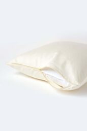 Homescapes Continental Egyptian Cotton Pillowcase 1000 TC, 80 x 80 cm in Cream - thumbnail 3