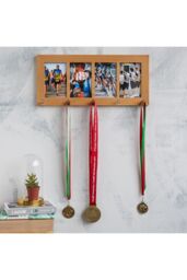 "MijMoj Design Solid Oak Four (6"" x 4"" Photos) Aperture Photo Frame with Medal Hanger - Sports Medal Display in Light Oak" - thumbnail 2