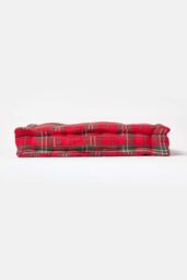 Homescapes Cotton Edward Tartan Floor Cushion in Red - Size: 40 cm x 40 cm - thumbnail 5