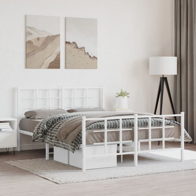 Berkfield Home Metal Bed Frame without Mattress with Footboard White 135x190cm - Size: 135x190 cm - image 1