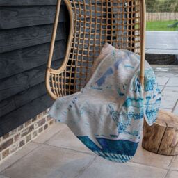 Benjamin Tate Design Chimney Tops Blanket in Natural - Size: 120 cm x 150 cm - thumbnail 4