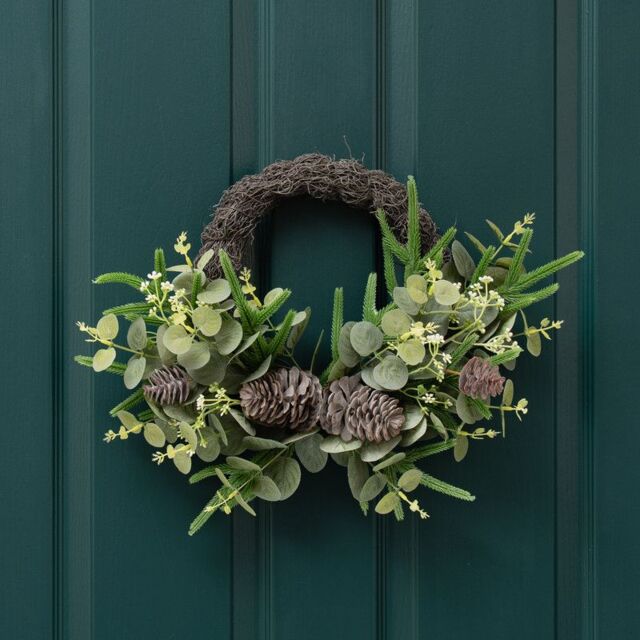 Scottish Everlastings Ltd 40cm Green Foliage Half Wreath - image 1
