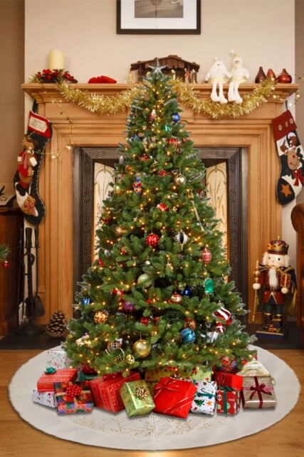 Living and Home Hot Stamping Golden Twig Plush Christmas Tree Skirt in White - image 1