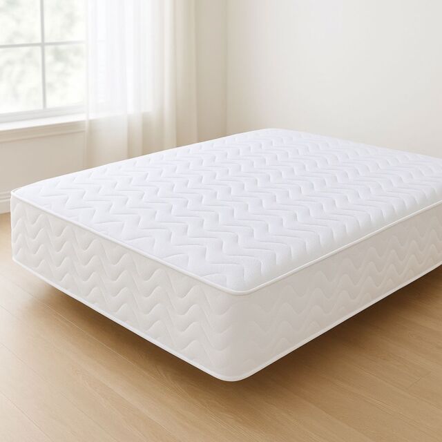 Divan Bed Direct Open Coil Memory Sprung Quilted Mattress in White - Size: King - image 1