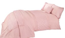 Rapport Home Everdean Polycotton Duvet Cover Set With Pillowcase in Pink - Size: Super King - thumbnail 2