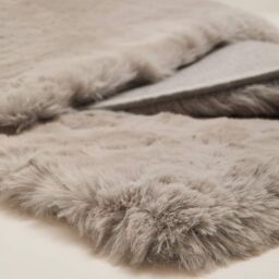 The Linen Consultancy TLC 5 Star Hotel Concept Super Luxe Faux Fur Silver - Size: 120 cm x 170 cm - thumbnail 2