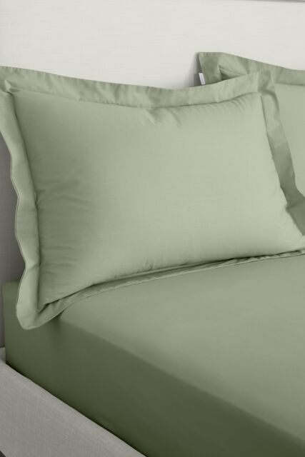 Bianca '200 Thread Count Cotton Percale' Oxford Pillowcases in Green - image 1
