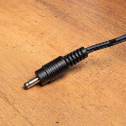 Samuel Alexander TFD0515 4.5Vdc 3.6VA Plug-in Adaptor for Christmas Water Spinners in Black - thumbnail 4