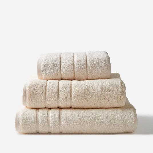 Allure Bath Fashions Hotel Luxury Heavweight Bath Towel in Cream - Size: Bath Sheet - image 1