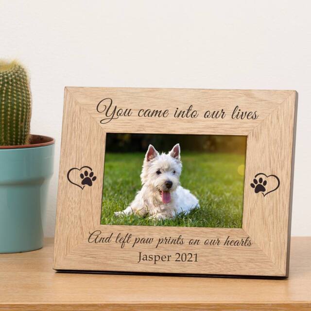 Uniqueful Personalised You Left Paw Prints Wood Picture Frame 7 x 5 in Brown - image 1