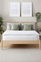 Slumberdown Sleep Soundly Anti Allergy Mattress Topper in White - Size: King - thumbnail 1