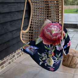 Benjamin Tate Design Vibrant Flowers Blanket in Natural - Size: 120 cm x 150 cm - thumbnail 4