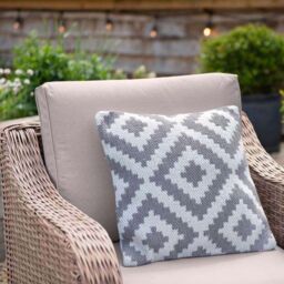 Classic Rattan 4 Seater Garden Furniture Sofa Set with Coffee Table - thumbnail 4