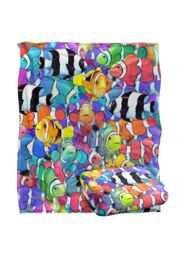 JQ Licensing Royce Mcclure Humbugs & Clown Fish Pattern Silky Touch Super Soft Throw Blanket 152 X 127 cm in White - thumbnail 2