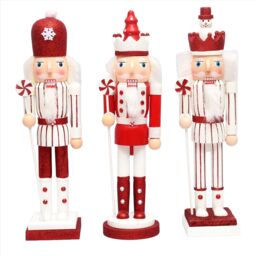 Shatchi 38cm Red Wooden Nutcrackers Soldiers King Christmas Ornament 3pcs Set