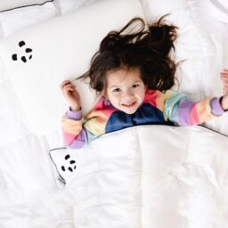 Panda London Cloud Bamboo Duvet - Kids in White - Size: Junior - thumbnail 2
